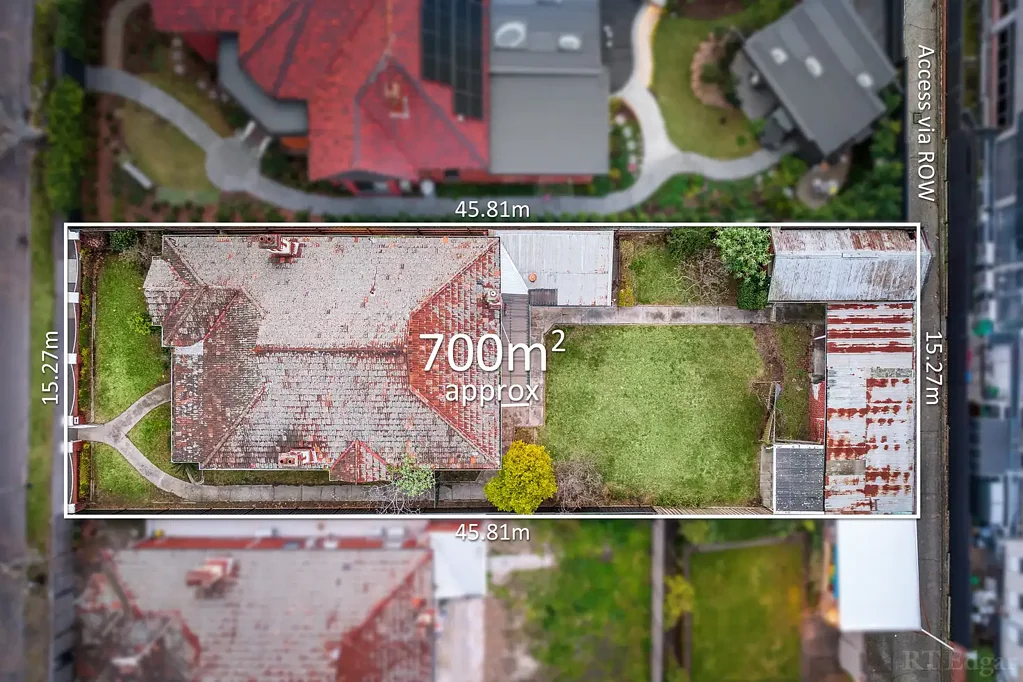 Toorak 4部屋 Renovate, Rebuild, Develop