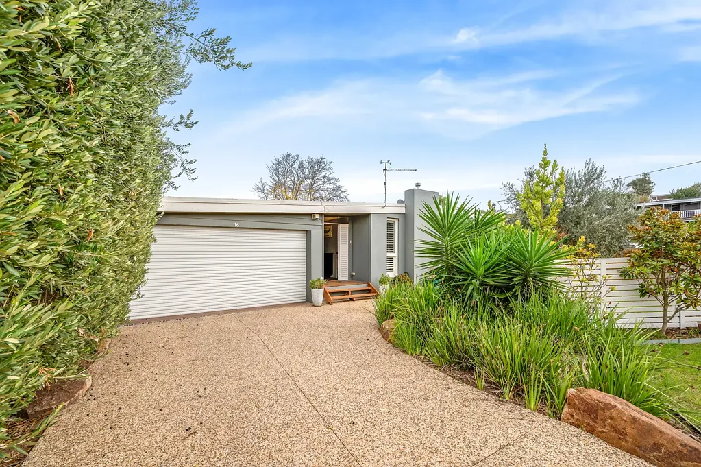 16 Lancia Drive, Tootgarook, VIC 3941