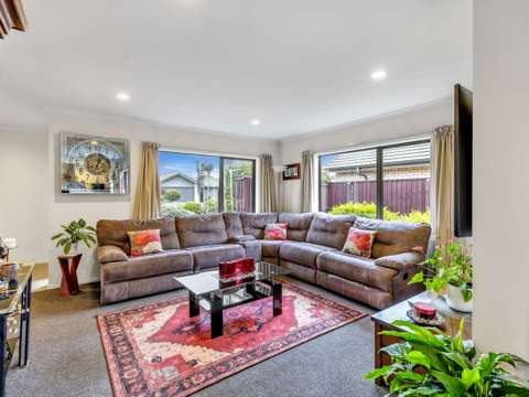 Kaiapoi 3房  Stylish Living in Sovereign Palms