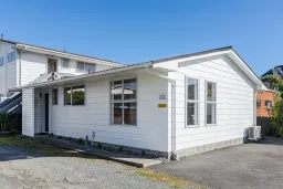 1/3 School Road, Plimmerton