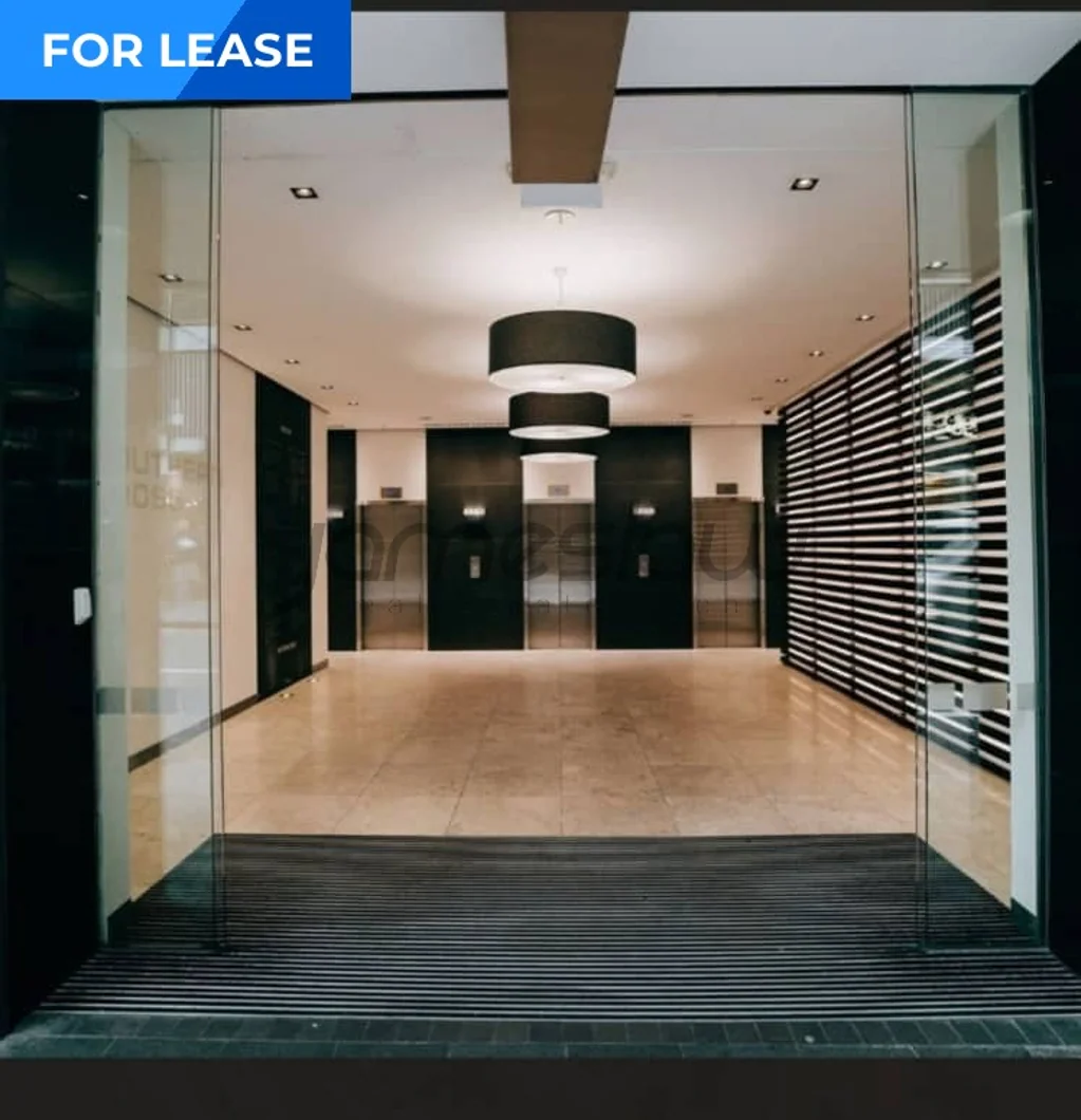 Auckland Central 110sqm Southern Cross Building Office