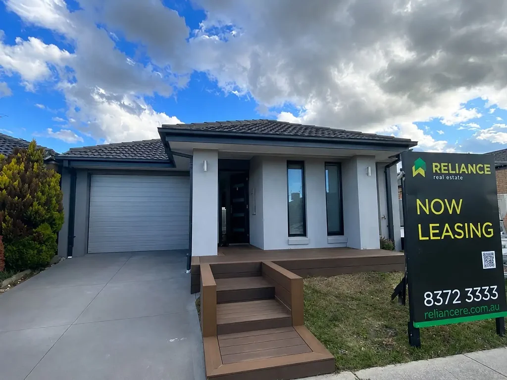 Welcome Home to Effortless Living – 38 Stettler Blvd, Mickleham
