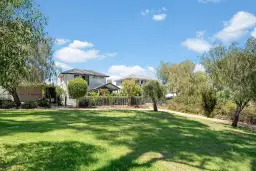 8 Banpo Lane, Baldivis