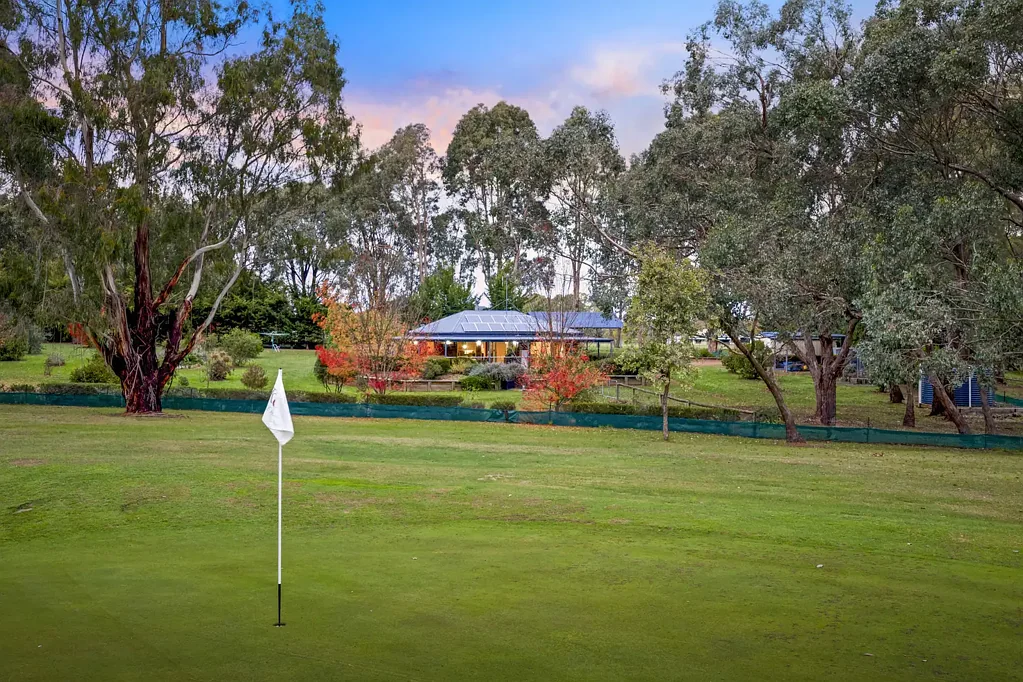 Strathbogie 3ห้องนอน Absolute Golf Course Frontage, An Unparalleled Strathbogie Lifestyle