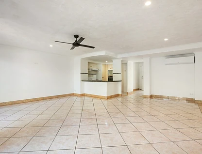 74/2320-2330 Gold Coast Highway, Mermaid Beach, Gold Coast, 3 Bedrooms, 2 Bathrooms, Townhouse