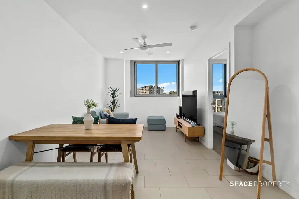 Fortitude Valley 1 Bedroom Contemporary Inner-City Living in 'Brooklyn on Brookes