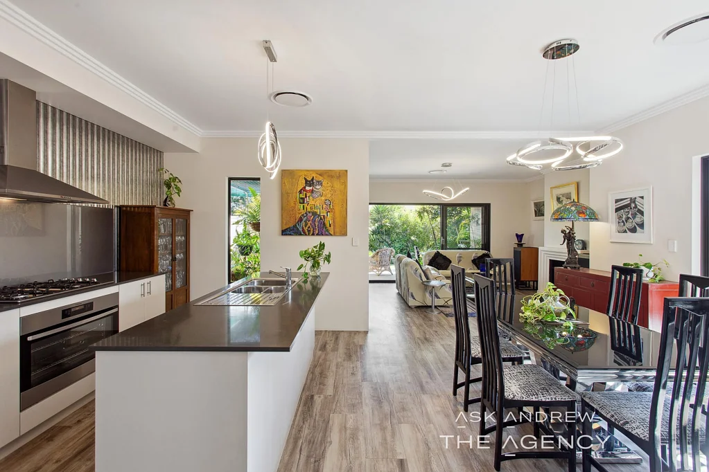 9B Lamond Street, Melville, WA 6156