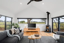 8 Dunlops Road, Birregurra