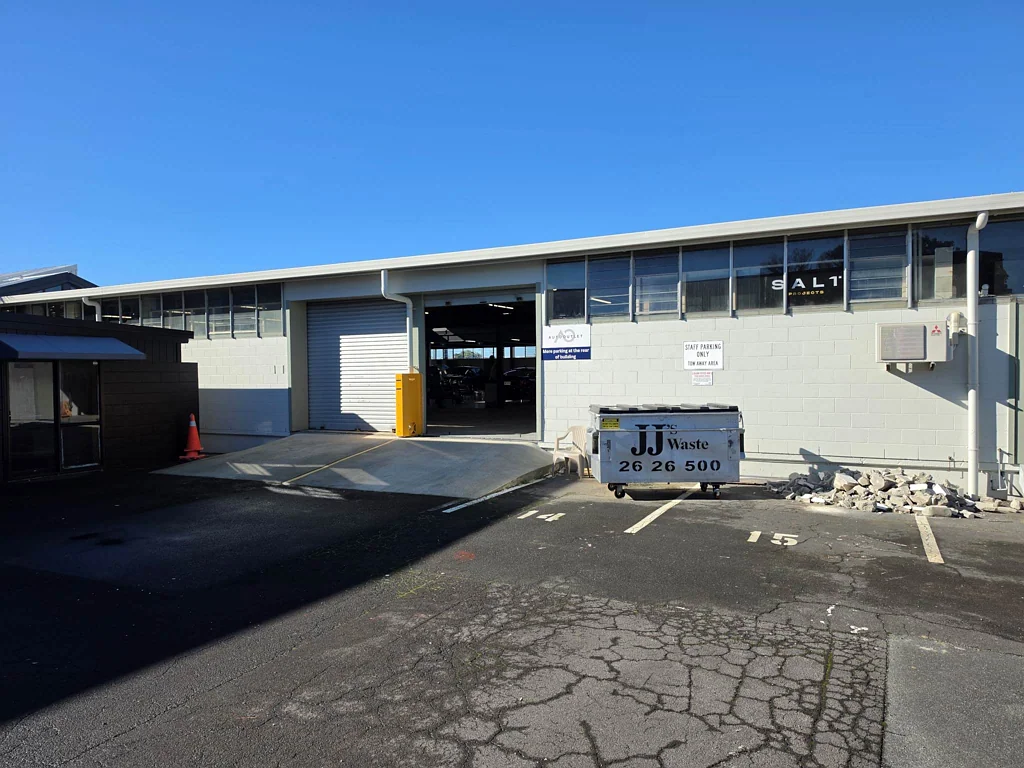 Wairau Valley 100% INDUSTRIAL WAREHOUSE IN WAIRAU