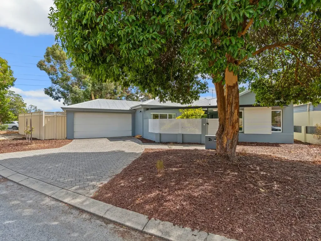 2A Dewey Street, Shelley, WA 6148
