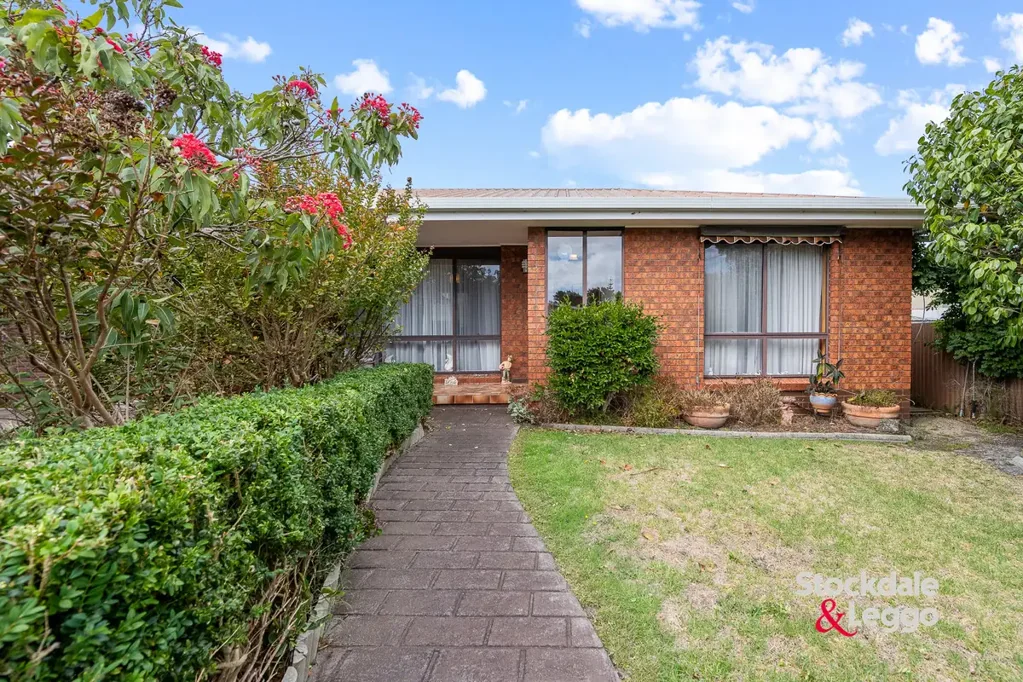 Inverloch 3Zimmer SOLID COASTAL HOME – REAR LANE ACCESS