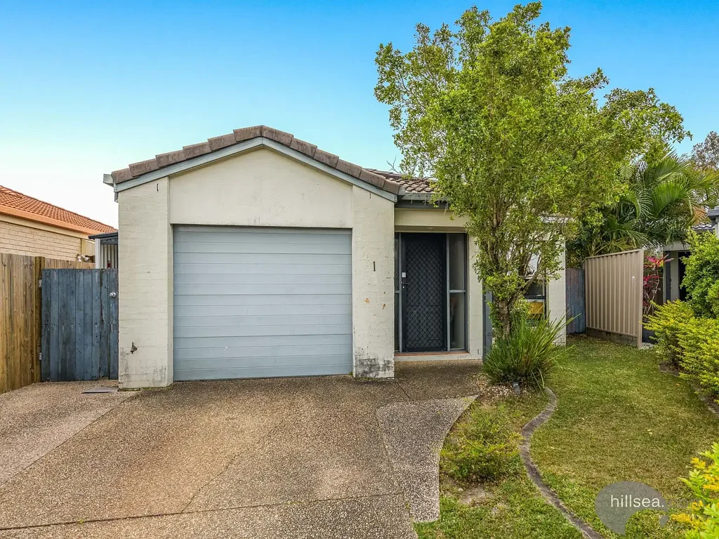 Labrador 3ਬੈੱਡਰੂਮ FREESTANDING 3-BEDROOM DUPLEX WITH NO SHARED WALLS!