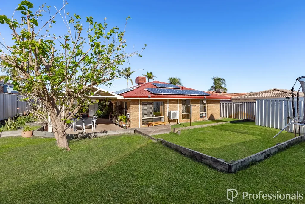 Thornlie 4બેડરૂમ Where Comfort Meets Everyday Living
