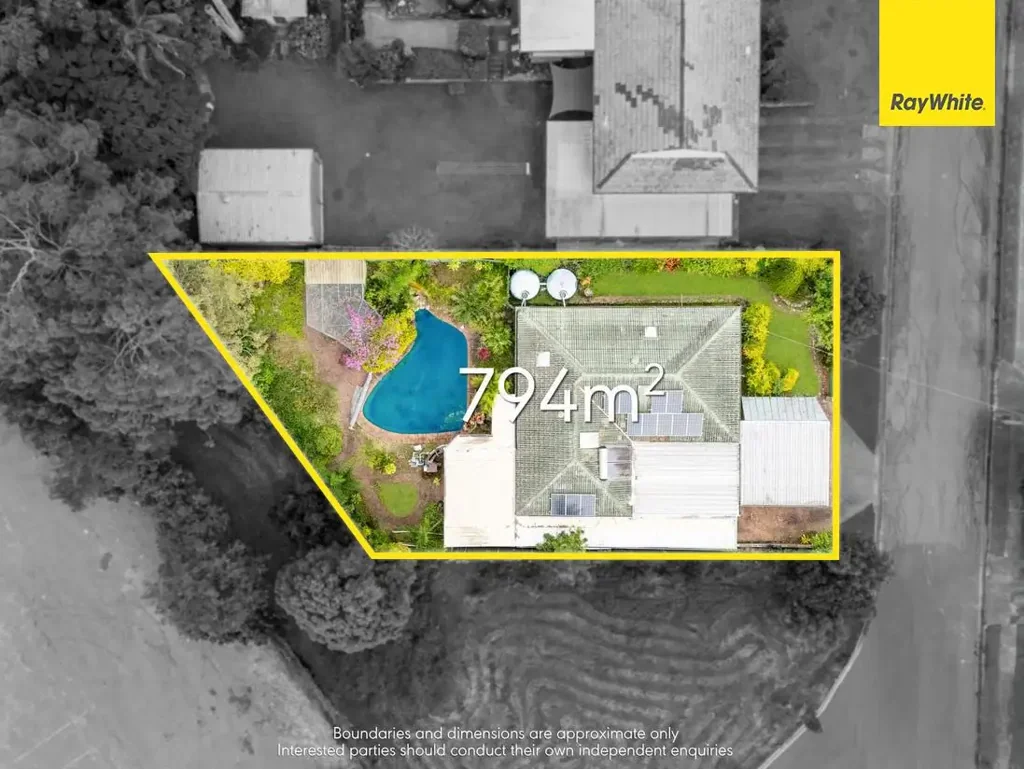 Underwood 4침실 Move In, Invest, Subdivide or Develop! MDR Zoning in the heart if Underwood