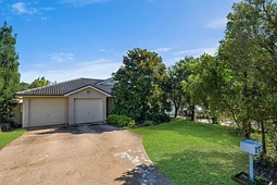 35 Skyhawk Avenue, Hamlyn Terrace