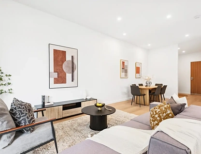 2/1049 Lower North East Road, Highbury, Northern Adelaide, 3 침실, 2 욕실, House