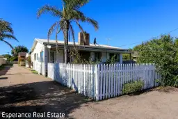 12A Foy Street, Esperance