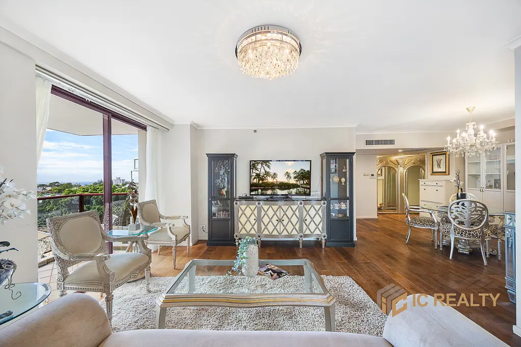 Bondi Junction 3房 正北朝向 60㎡双车位 海景城市线 宽敞套房 24小时安保 豪华设施 优越地段 Luxury North-Facing Double-Brick Residence | Prime Location | Ocean & City Views | Oversized 60sqm Double Garage