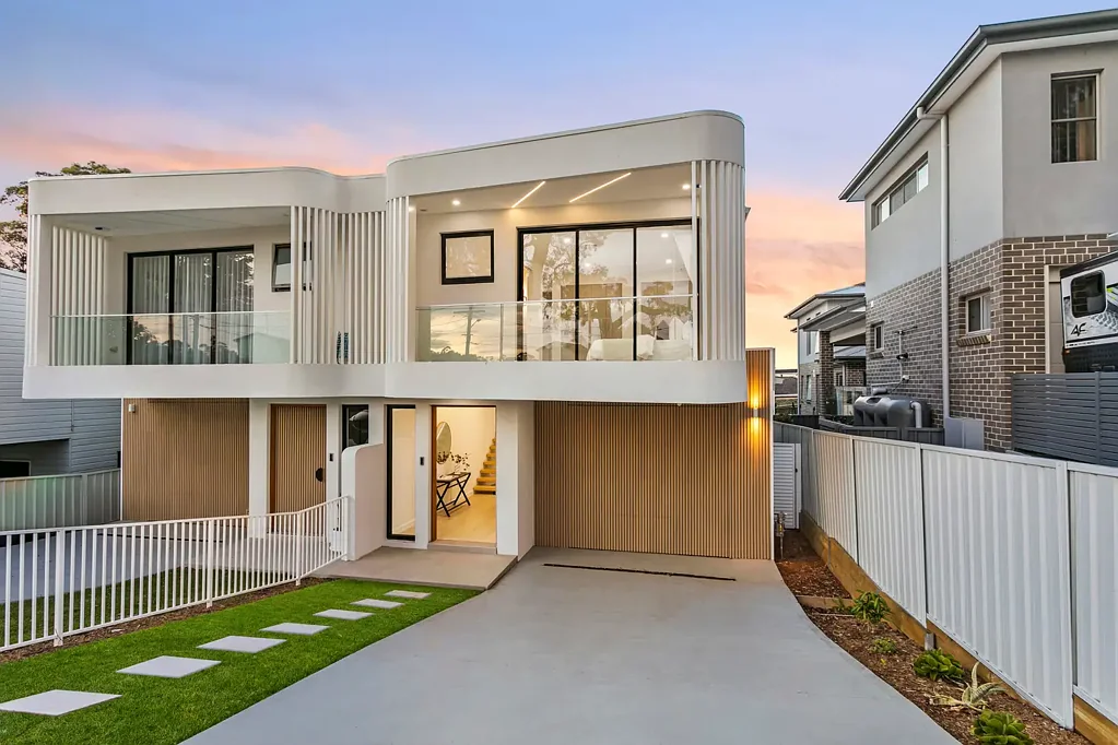 Engadine 5कमरा Brand New Luxury Home in Desirable Locale