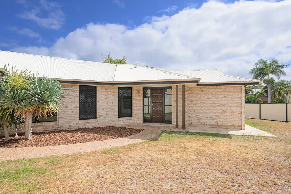 2 Albatross Close, South Gladstone, QLD 4680