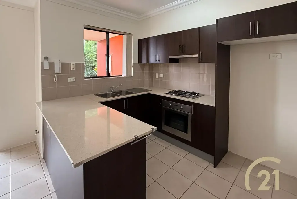 Central 2 Bedroom Unit!