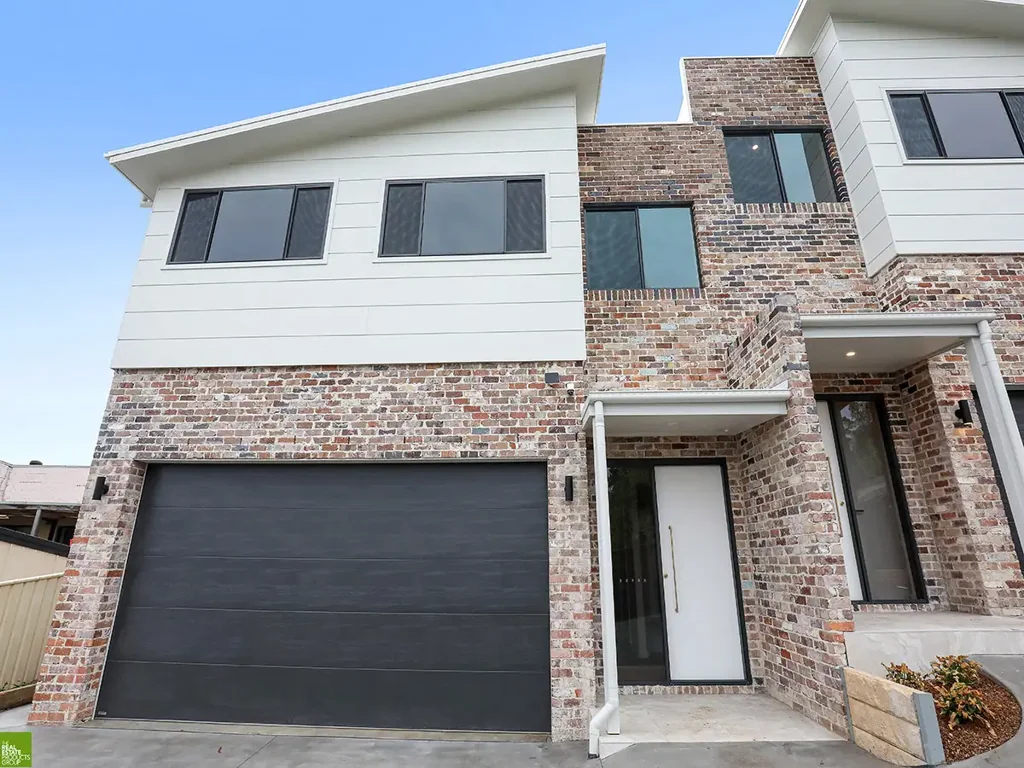 Luxury Duplex with Tranquil Outlook