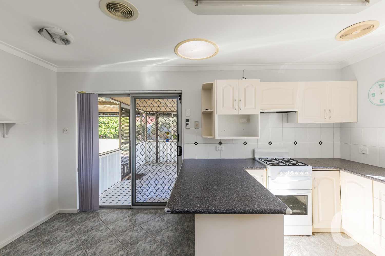 20 ADAMSON RD, PARMELIA WA 6167, 0 Bedrooms, 0 Bathrooms, House