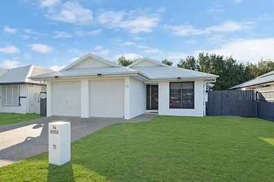 Idalia 4房  Contemporary Family Living with Poolside Appeal