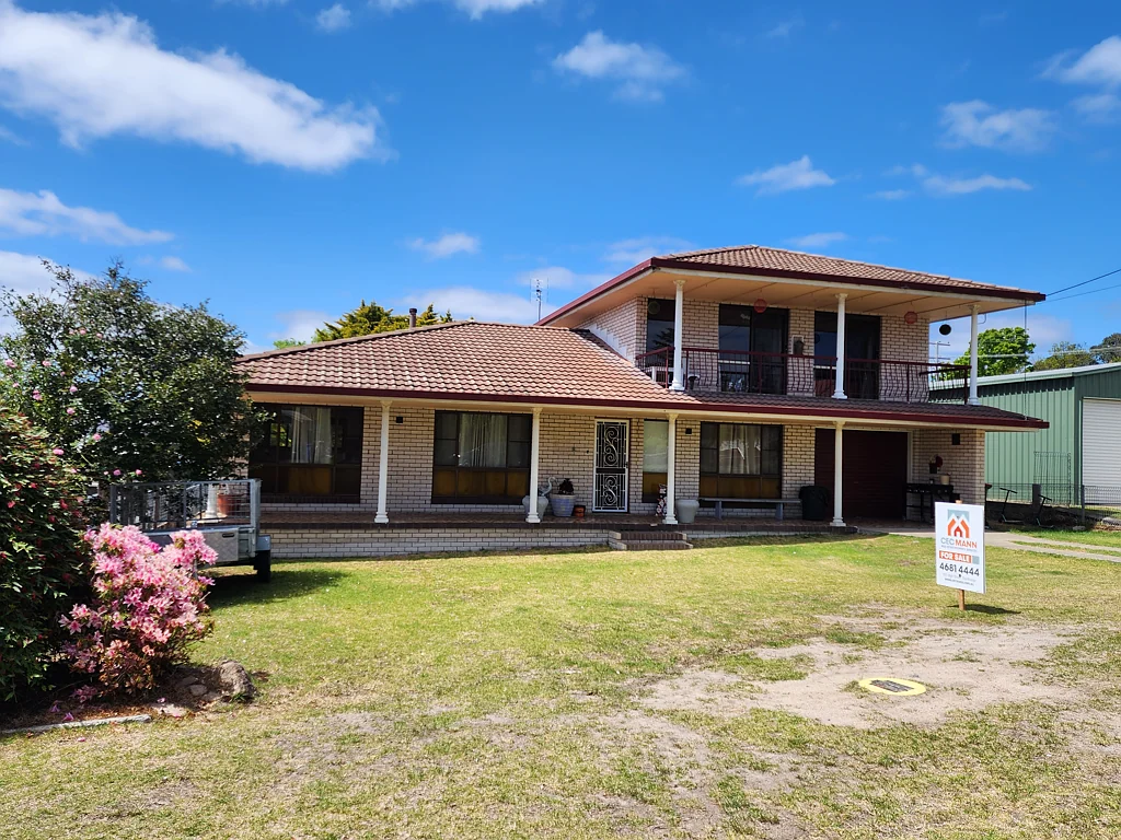 3 McGregor Terrace, Stanthorpe, QLD 4380
