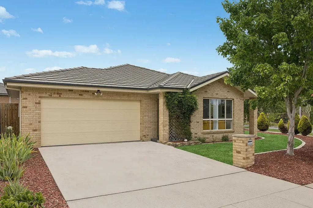 34 Muriel Stewart Circuit, Bonner, ACT 2914