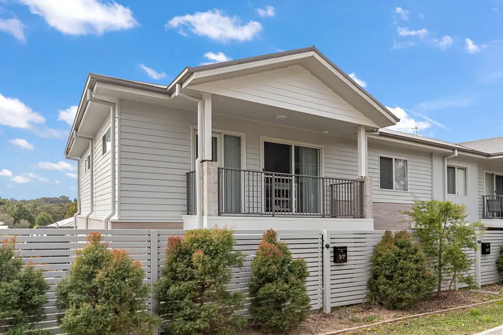 Morisset 3ห้องนอน Contemporary Torrens Title Living with Space, Style & Convenience