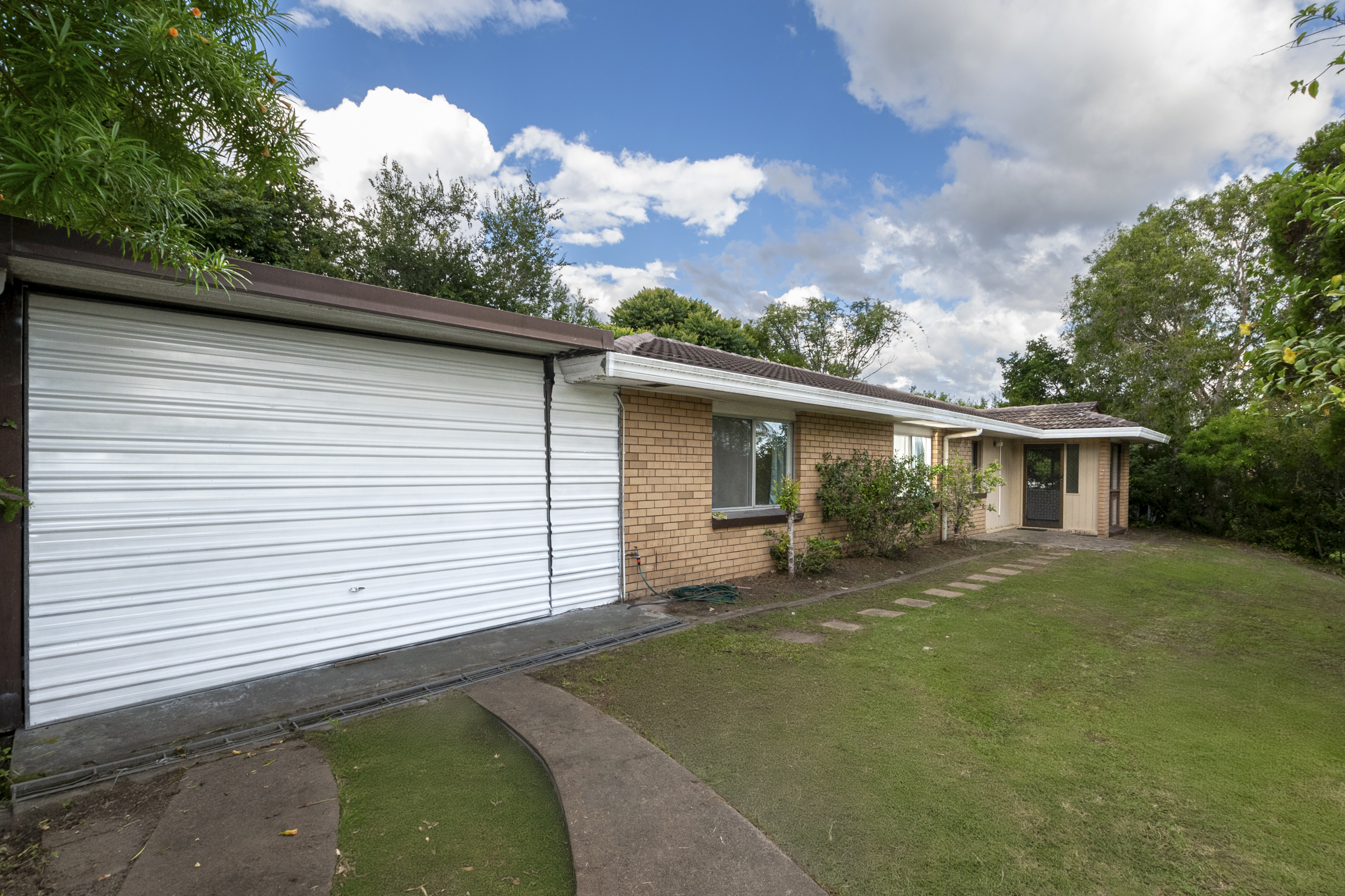 47 SPINNAKER ST, JAMBOREE HEIGHTS QLD 4074, 0 Kuwarto, 0 Banyo, House