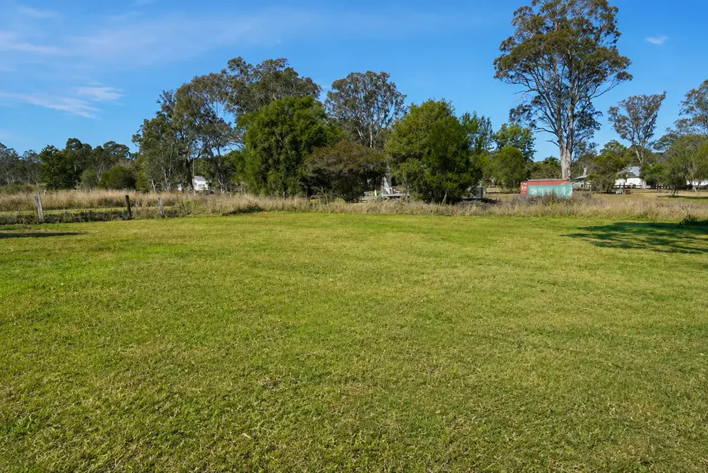 Drake  LARGE BLOCK WITH RURAL VIEWS
