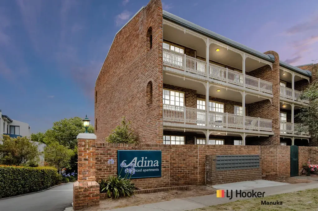 Griffith 2ห้องนอน Two Courtyards and a Lifestyle Without Compromise.