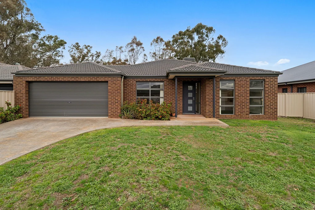 24 Fraser Street, Benalla, VIC 3672
