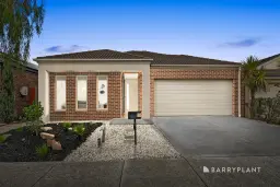 12 Nighthawk Boulevard, South Morang