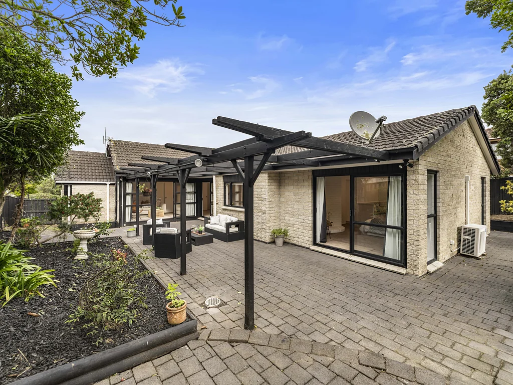 37 Palmyra Way, Half Moon Bay, Manukau City, Auckland