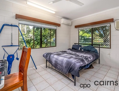 1 and 2/17 Meller Street, Freshwater, Cairns, 5 rūma, 2 rūma horoi, Apartment