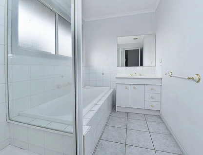 3/35 Clydesdale Road, Airport West, North Melbourne, 3 Schlafzimmer, 1 Badezimmer, Unit