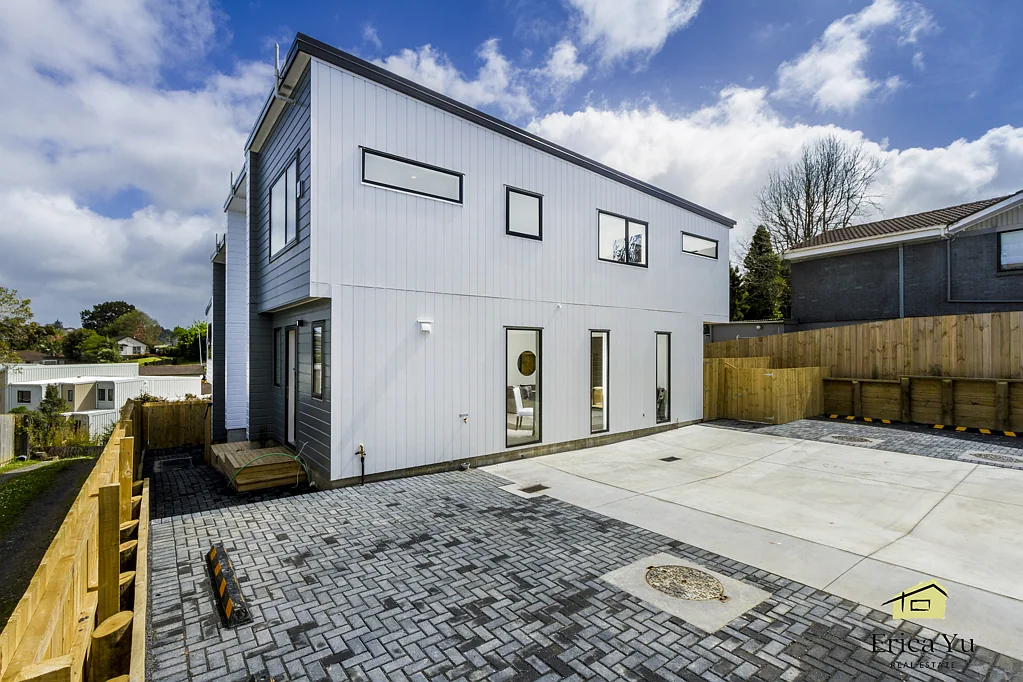 Massey 3房  Brand New Home awaits (Title & CCC issued)
