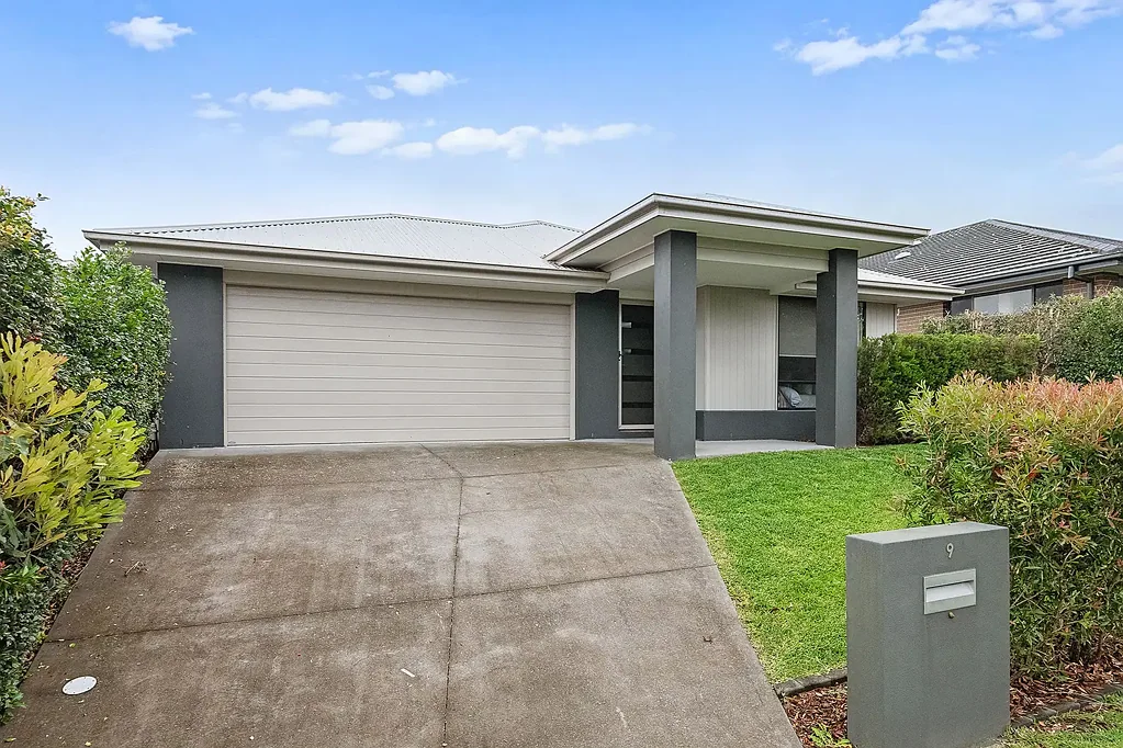 Fletcher 4房  Modern Family Comfort in a Prime Location