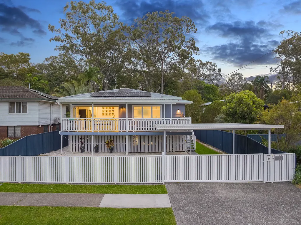 Strathpine 4房 自然与奢华交织的稀有庇护所 A Rare Sanctuary Where Nature Meets Luxury