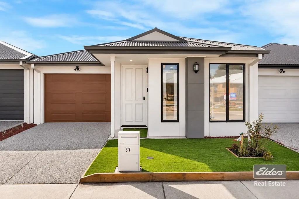 Werribee 4ਬੈੱਡਰੂਮ Contemporary Living with Premium Finishes in Riverwalk Estate!!