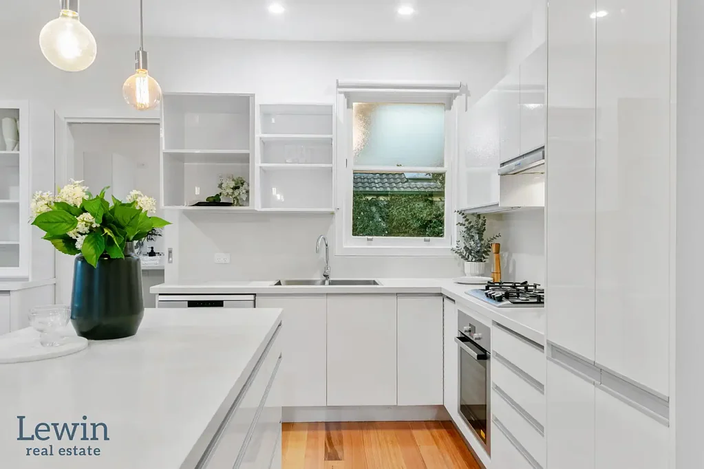 Highett 3ห้องนอน A Leafy Sanctuary on the Edge of Town (Commercial 1 Zone)