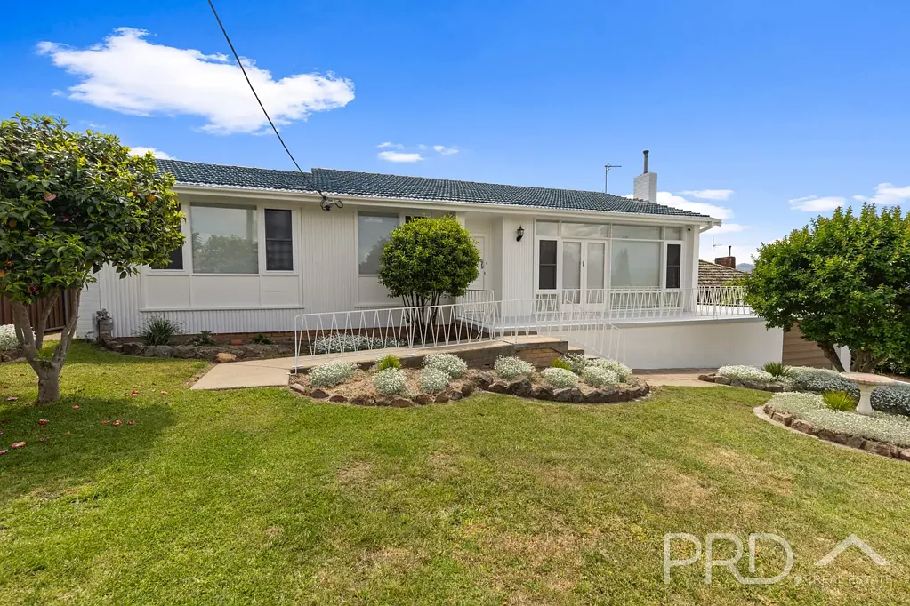Tumut 3ਬੈੱਡਰੂਮ Renovated Three Bedroom, Plus Study!