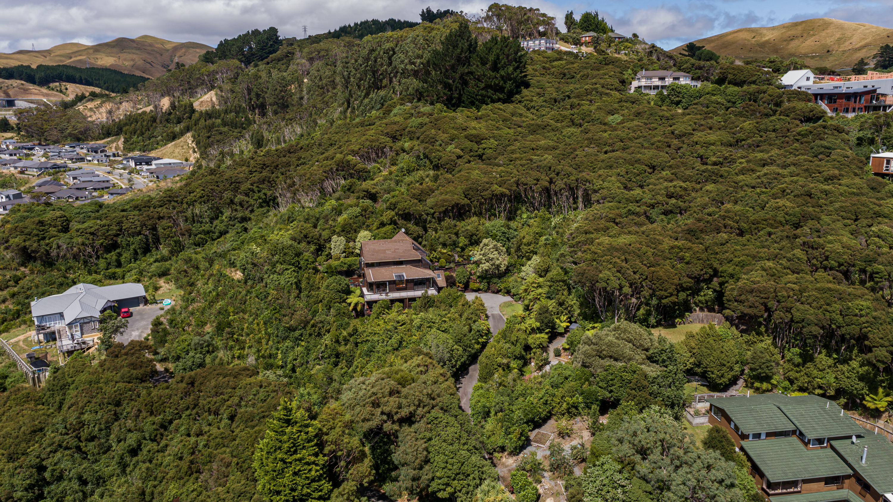 9 Furneaux Grove, Whitby, Porirua, 4房, 0浴