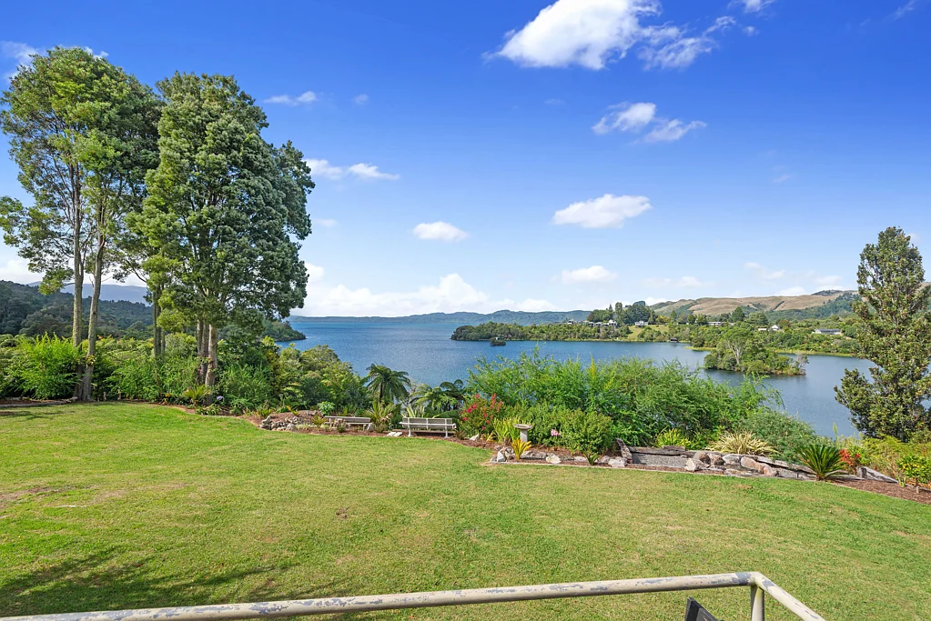 Lake Tarawera 2બેડરૂમ But wait there's more…  565 & 567