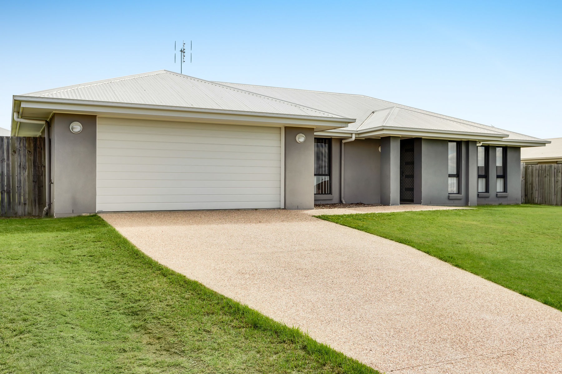 21 CASHMORE ST, WYREEMA QLD 4352, 0 Bedrooms, 0 Bathrooms, House