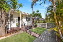 UNIT 1 21 SPINKS RD, East Corrimal