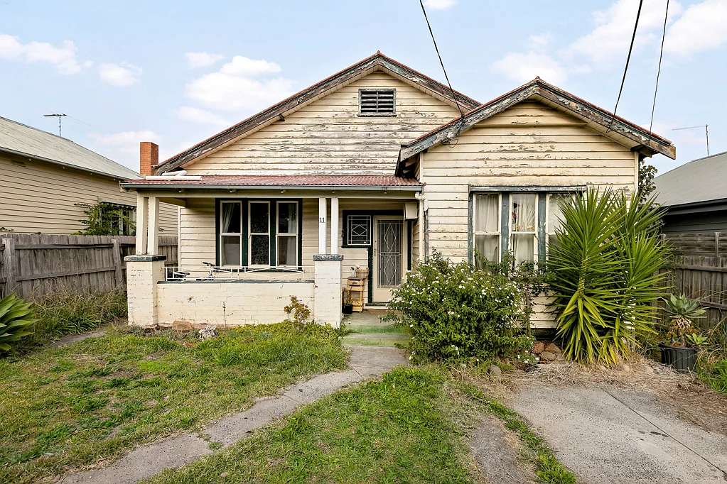 Brunswick West 3ห้องนอน Californian Bungalow ready to renovate or redevelop (STCA)